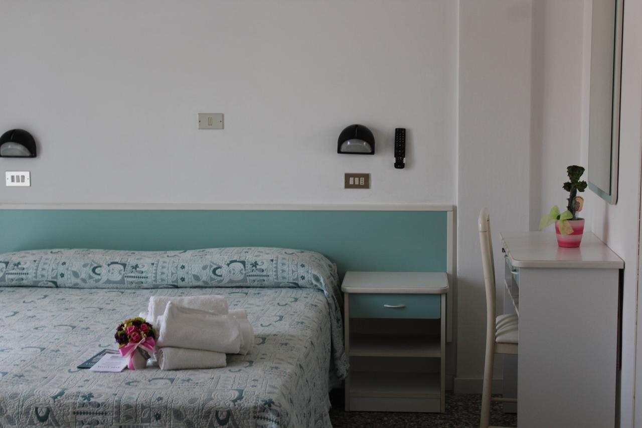 Hotel American Bellaria-Igea Marina Zimmer foto