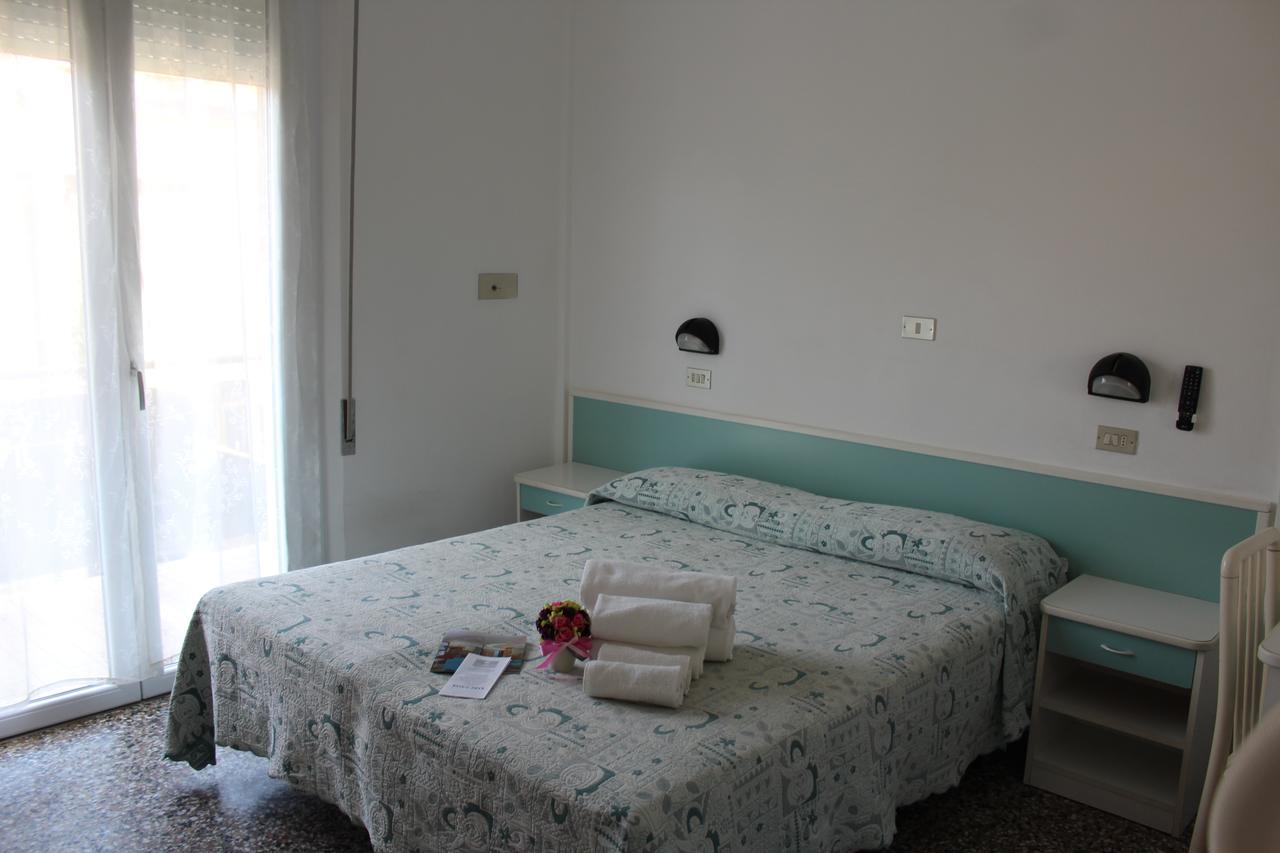 Hotel American Bellaria-Igea Marina Zimmer foto